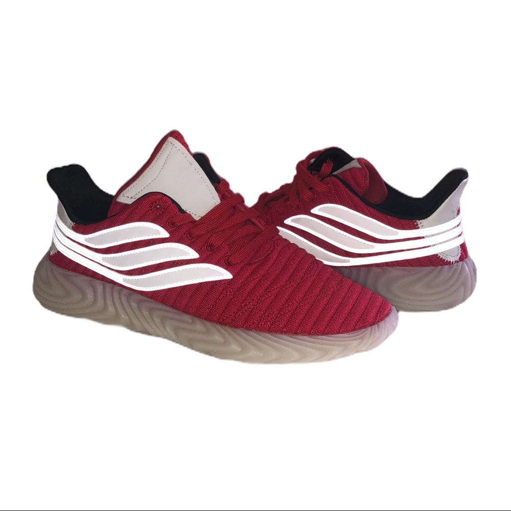 Adidas Originals SOBAKOV BD7572 classic shoes.